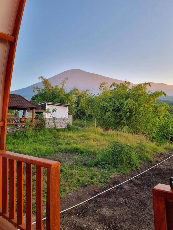 Family Rinjani Bungalow Sajang Exteriör bild
