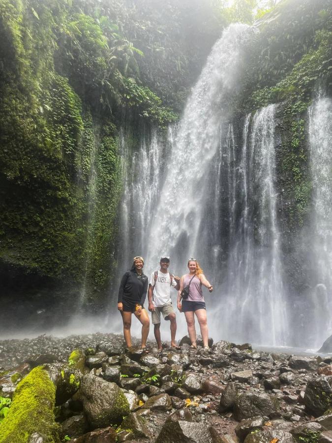Family Rinjani Bungalow Sajang Exteriör bild